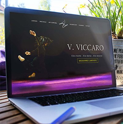 Breizhdez.fr : Réalisation de site web et blog : Art Corporel - Danseuse et Chorégraphe : Virginie VICCARO
